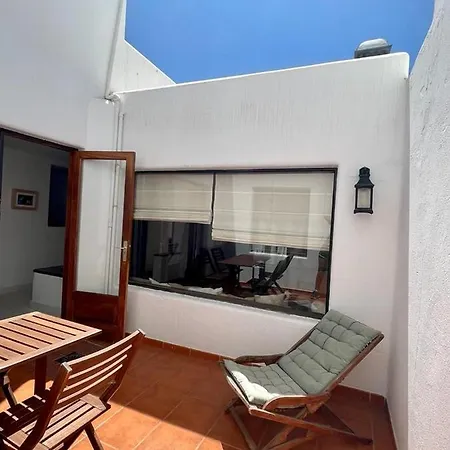 Acogedora Casa En El Centro De *